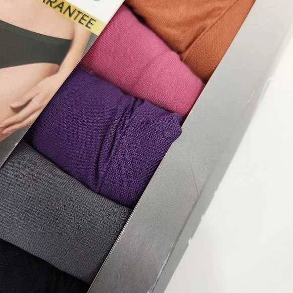 New! FRUIT OF THE LOOM Women's Breathable Seamless Lot of 11 Bikinis SZ 8/XL - Picture 7 of 10